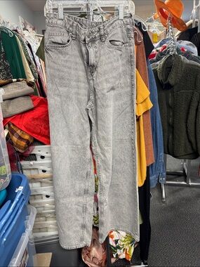 Divided jeans size 4 // 091726